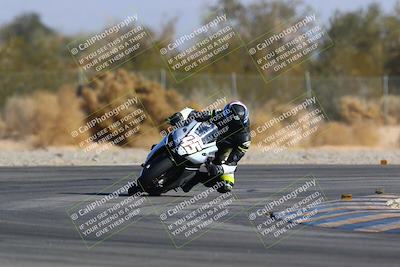 media/Jan-14-2024-SoCal Trackdays (Sun) [[2e55ec21a6]]/Turn 2 (1025am)/